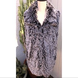 Elm Faux Fur Vest size large NWT